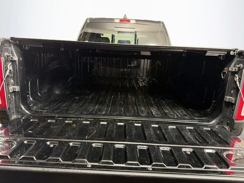 Used 2022 RAM 1500 Big Horn AWD/4WD image 25
