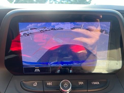 Used 2022 Chevrolet Camaro LT w/ Technology Package RWD image 12