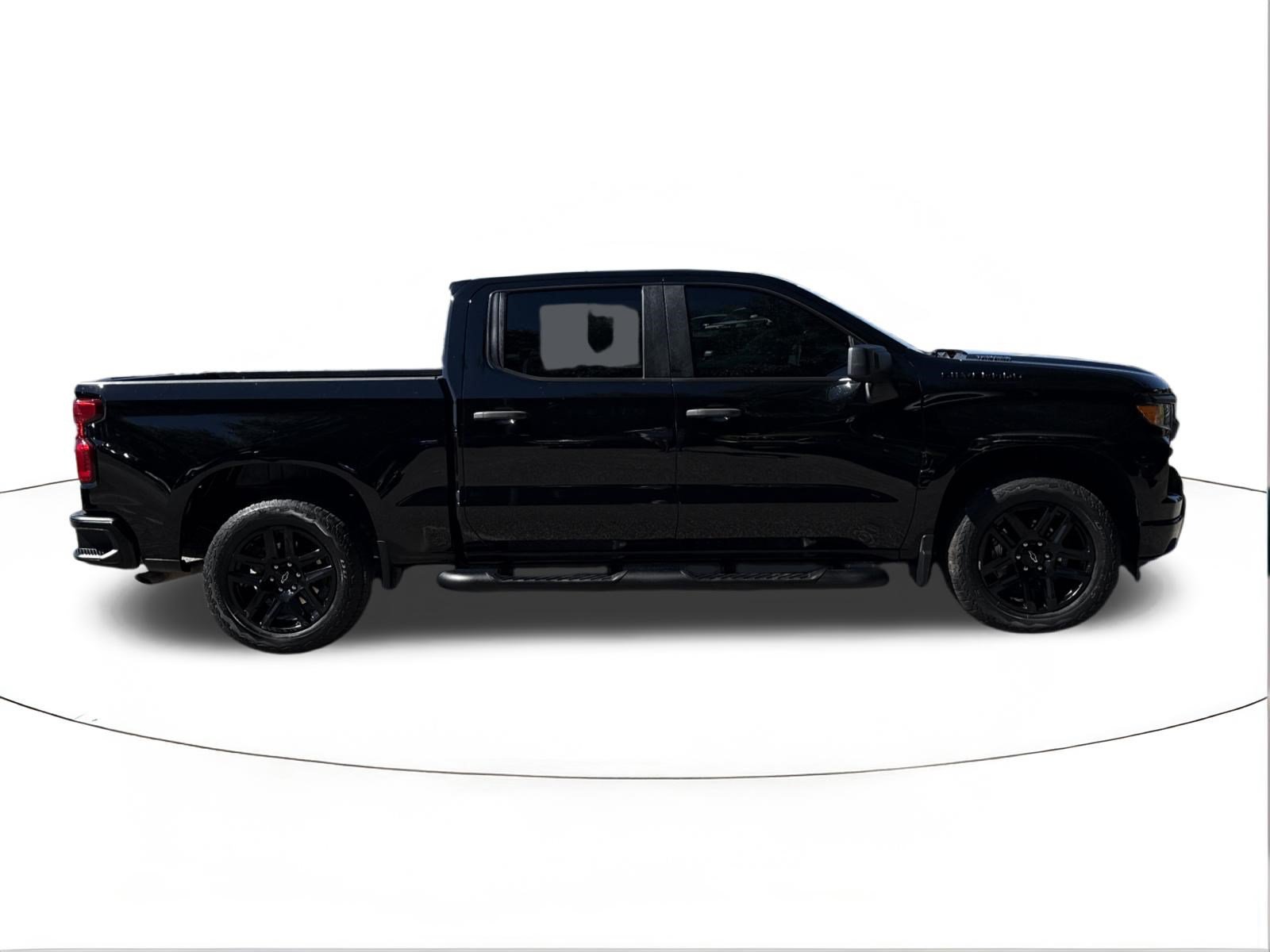 Used 2024 Chevrolet Silverado 1500 Custom w/ Turbomax Blackout Package RWD image 2