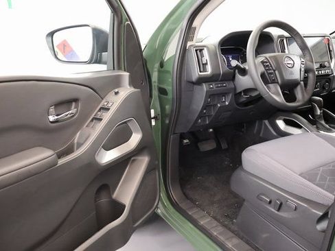New 2026 Nissan Frontier SV w/ SV Convenience Package AWD/4WD image 8