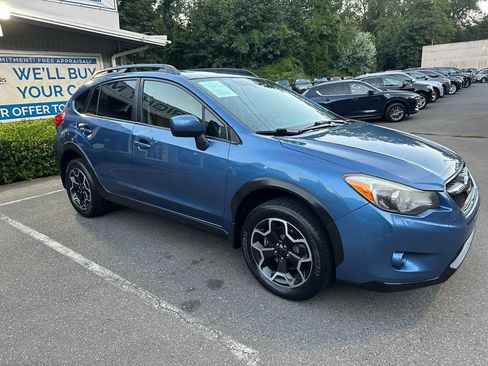 Used 2014 Subaru Crosstrek 2.0i Limited AWD/4WD image 3