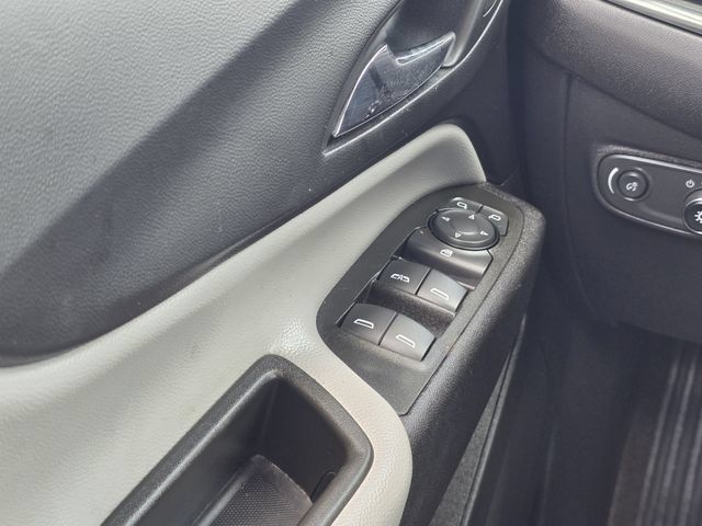 Used 2024 Chevrolet Equinox LT FWD image 13