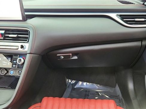 Used 2025 Genesis G70 2.5T w/ Sport Prestige Package image 37