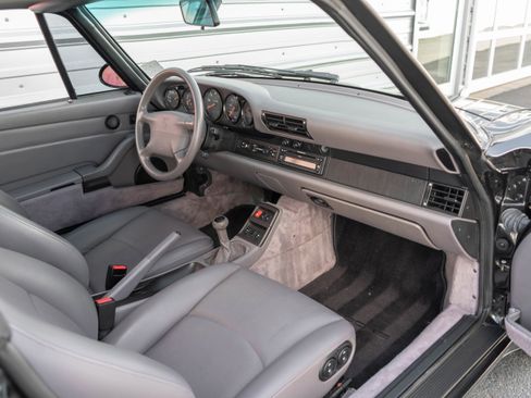 Used 1996 Porsche 911 Cabriolet image 22