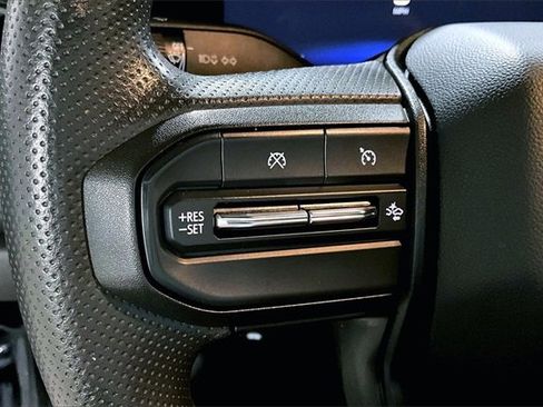 Certified 2024 Chevrolet Colorado Trail Boss w/ Technology Package image 22