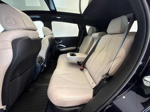 Certified 2026 Acura RDX SH-AWD image 13