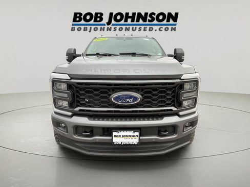 Used 2023 Ford F250 Lariat w/ Lariat Ultimate Package AWD/4WD image 8