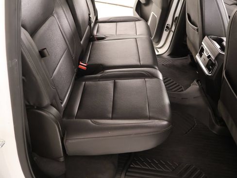 Used 2024 Chevrolet Silverado 1500 LTZ AWD/4WD image 15