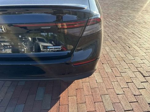 Used 2023 Honda Accord Sport image 12