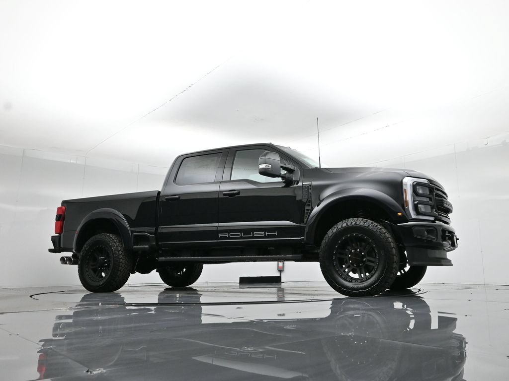 New 2026 Ford F250 Lariat w/ Black Appearance Package AWD/4WD image 4