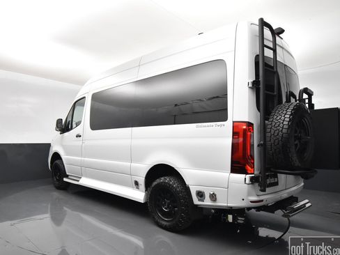 Used 2020 Mercedes-Benz Sprinter 2500 image 5