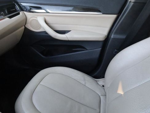 Used 2016 BMW X1 xDrive28i image 14