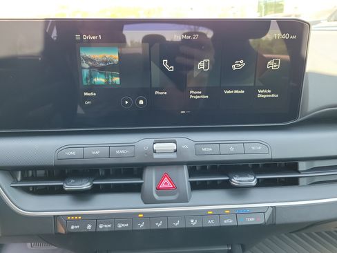 New 2026 Kia K4 LXS image 9