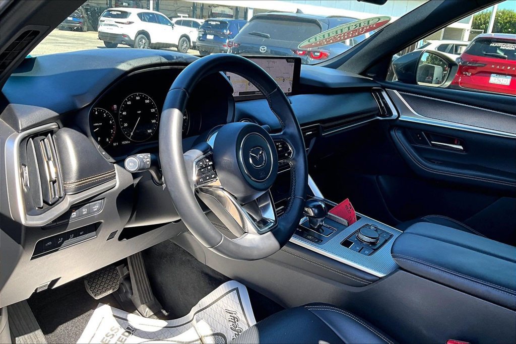 Certified 2024 MAZDA CX-90 3.3 Turbo w/ Premium Plus Pkg AWD/4WD image 9