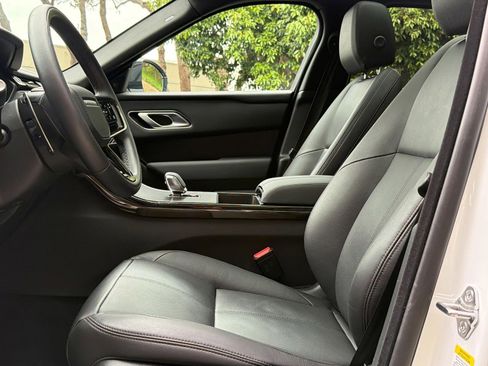 Used 2026 Land Rover Range Rover Velar Dynamic SE image 5