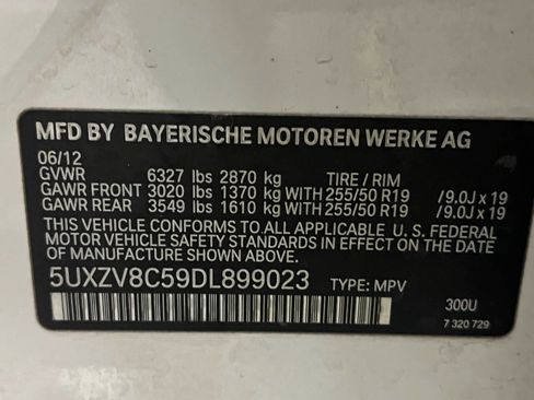 Used 2013 BMW X5 xDrive50i image 40