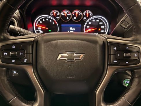 Used 2020 Chevrolet Silverado 1500 LT Trail Boss w/ Midnight Edition image 20