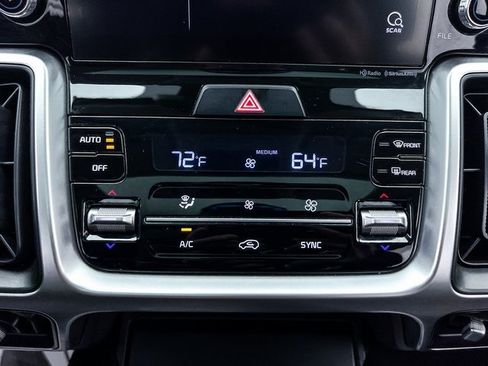 Used 2021 Kia Sorento EX w/ Panoramic Sunroof Package image 24