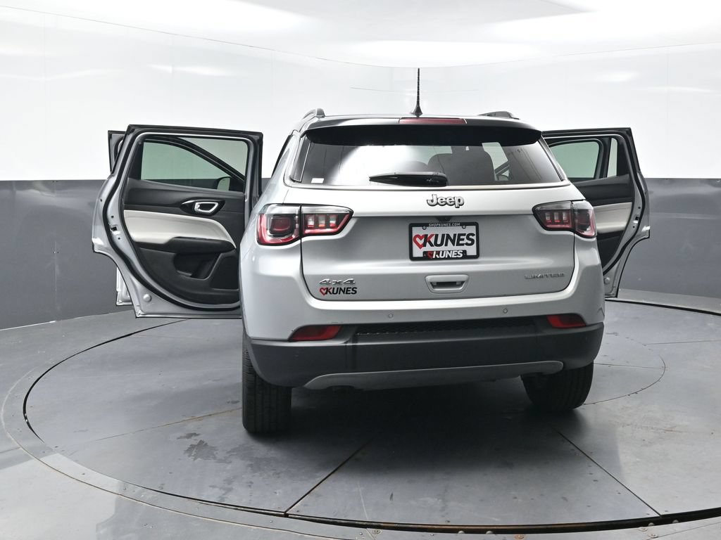 Used 2024 Jeep Compass Limited AWD/4WD image 56