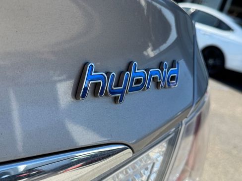 Used 2013 Hyundai Sonata Limited w/ Panoramic Sunroof Pkg FWD image 25