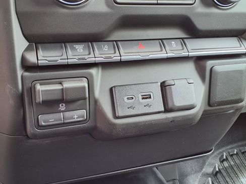 New 2026 Chevrolet Silverado 3500 W/T AWD/4WD image 16
