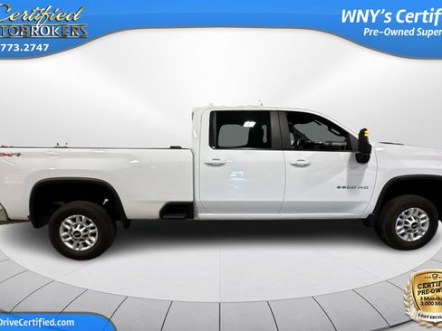 Used 2022 Chevrolet Silverado 2500 LT image 4