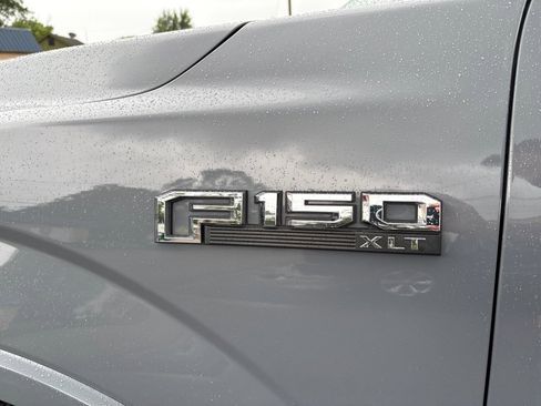 Used 2019 Ford F150 XLT w/ Equipment Group 302A Luxury AWD/4WD image 11