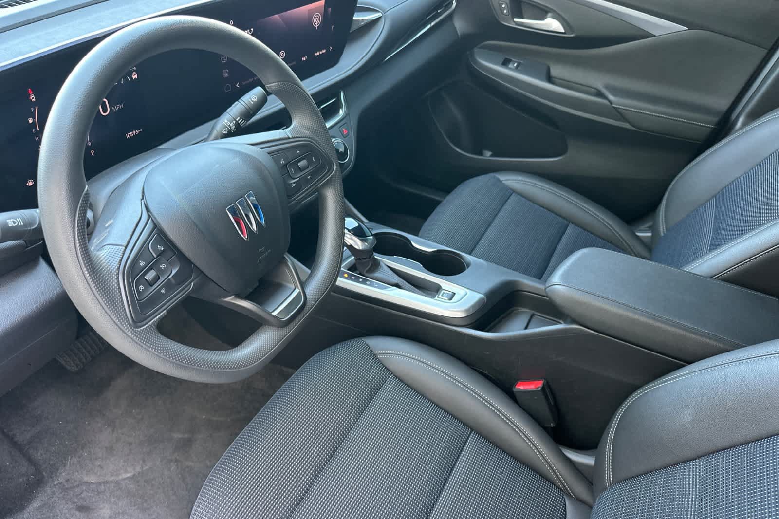 Used 2026 Buick Envista Preferred FWD image 12