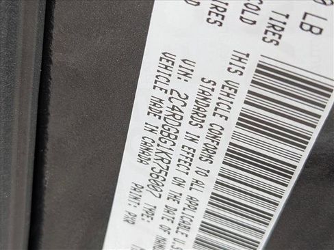 Used 2019 Dodge Grand Caravan SE w/ UConnect Hands-Free Group image 15