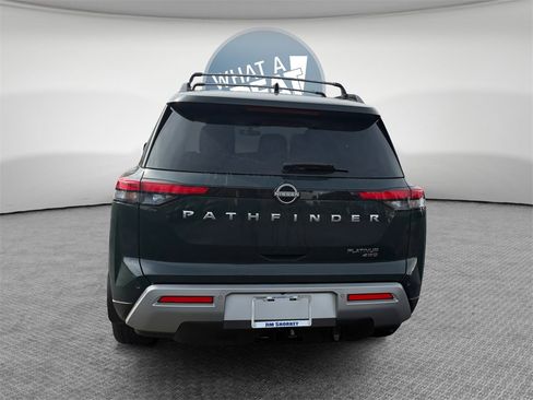 Used 2023 Nissan Pathfinder Platinum image 5