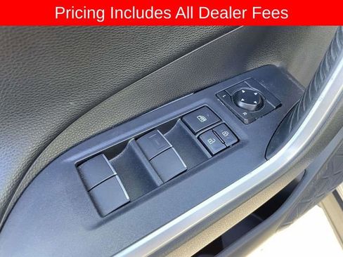 Used 2021 Toyota RAV4 Limited AWD/4WD image 18