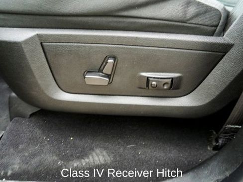 Used 2023 RAM 1500 Classic SLT image 12