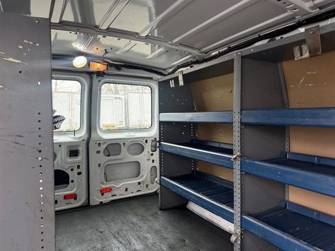 Used 2014 Ford E-250 and Econoline 250 w/ Power Group image 24