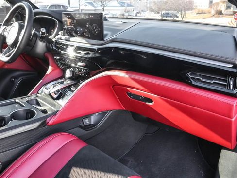 Used 2025 Acura MDX A-Spec image 34