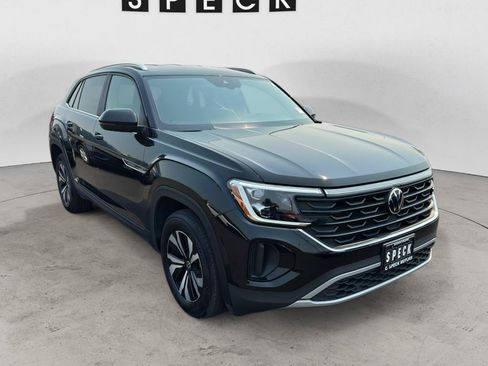 Used 2024 Volkswagen Atlas Cross Sport SE AWD/4WD image 6