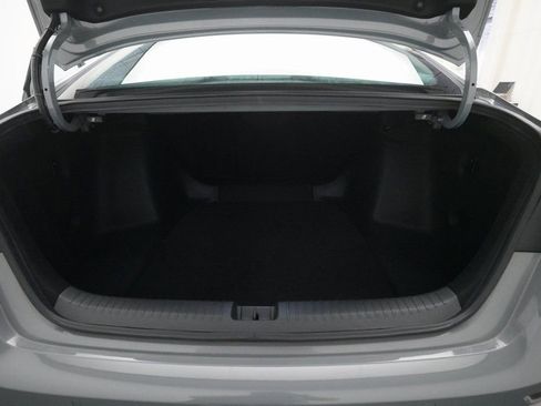 Certified 2024 Honda Accord EX-L image 10