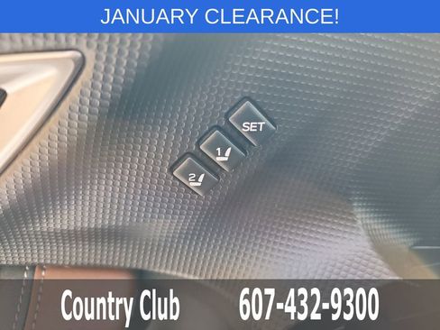 Used 2024 Subaru Forester Touring image 12