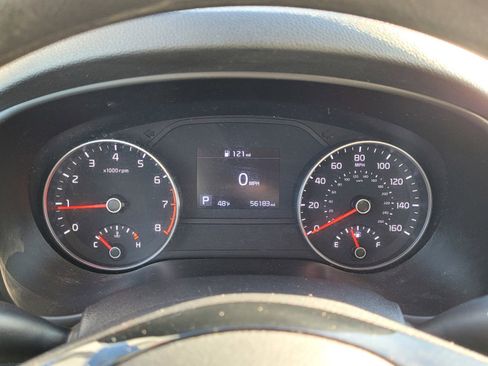 Used 2021 Kia Sportage LX image 19