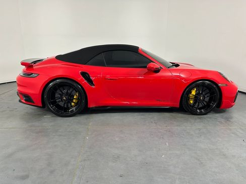Certified 2025 Porsche 911 Turbo AWD/4WD image 8