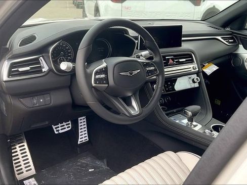 New 2025 Genesis G70 3.3T Advanced image 6