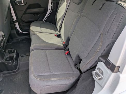 Certified 2025 Jeep Wrangler Sahara w/ Safety Group image 22