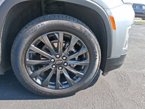 Used 2023 Chevrolet Traverse RS w/ LPO, Floor Liner Package AWD/4WD image 14