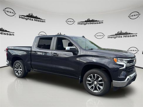 Used 2023 Chevrolet Silverado 1500 LT AWD/4WD image 8