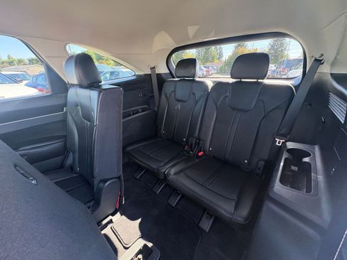 Used 2024 Kia Sorento S AWD/4WD image 31