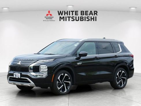 Used 2025 Mitsubishi Outlander SEL AWD/4WD image 2
