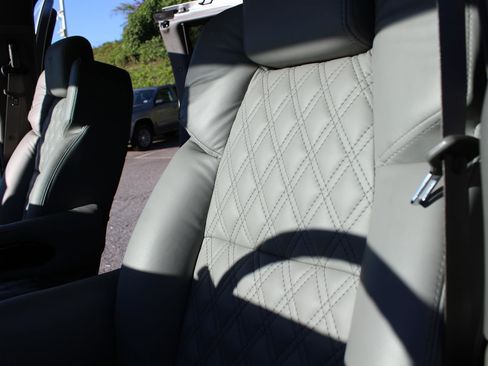 New 2025 Chevrolet Express 2500 RWD 2500 155 w/ Driver Convenience Package image 20