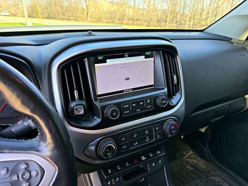 Used 2018 Chevrolet Colorado ZR2 image 16