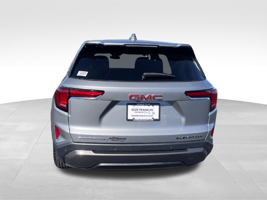 Used 2026 GMC Terrain Elevation FWD image 4