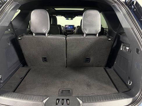 Used 2025 Ford Explorer ST AWD/4WD image 31