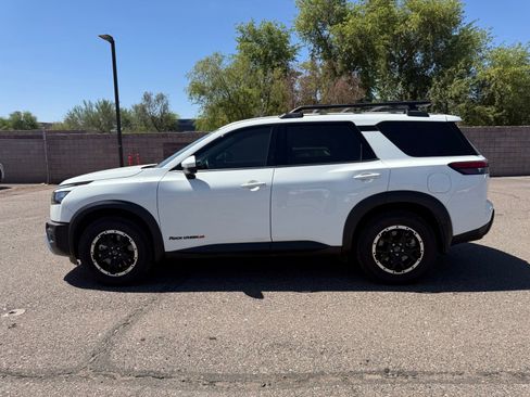 Certified 2024 Nissan Pathfinder Rock Creek AWD/4WD image 8